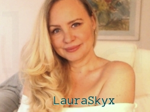 LauraSkyx