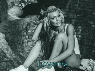 Leyanna Liens Adultes