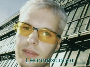 Leonnextdoor