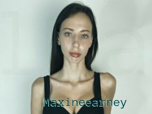 Maxineearney