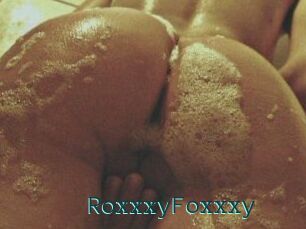 RoxxxyFoxxxy