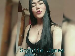 Sophiie_James